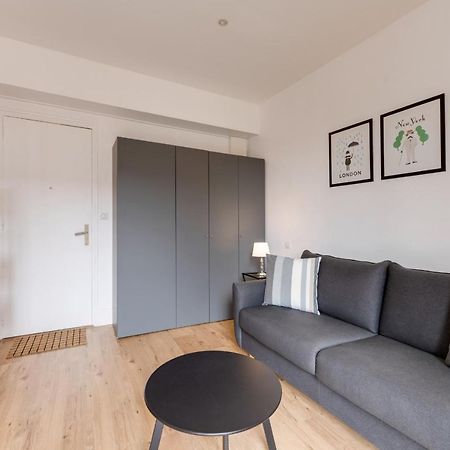 Le Mont Blanc - Charming T1 Ideal For 2 People With Balcony Annecy Bagian luar foto